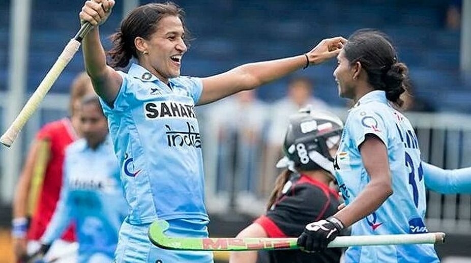  Hockey: Indian eves beat China to win Asia Cup title (Lead) 