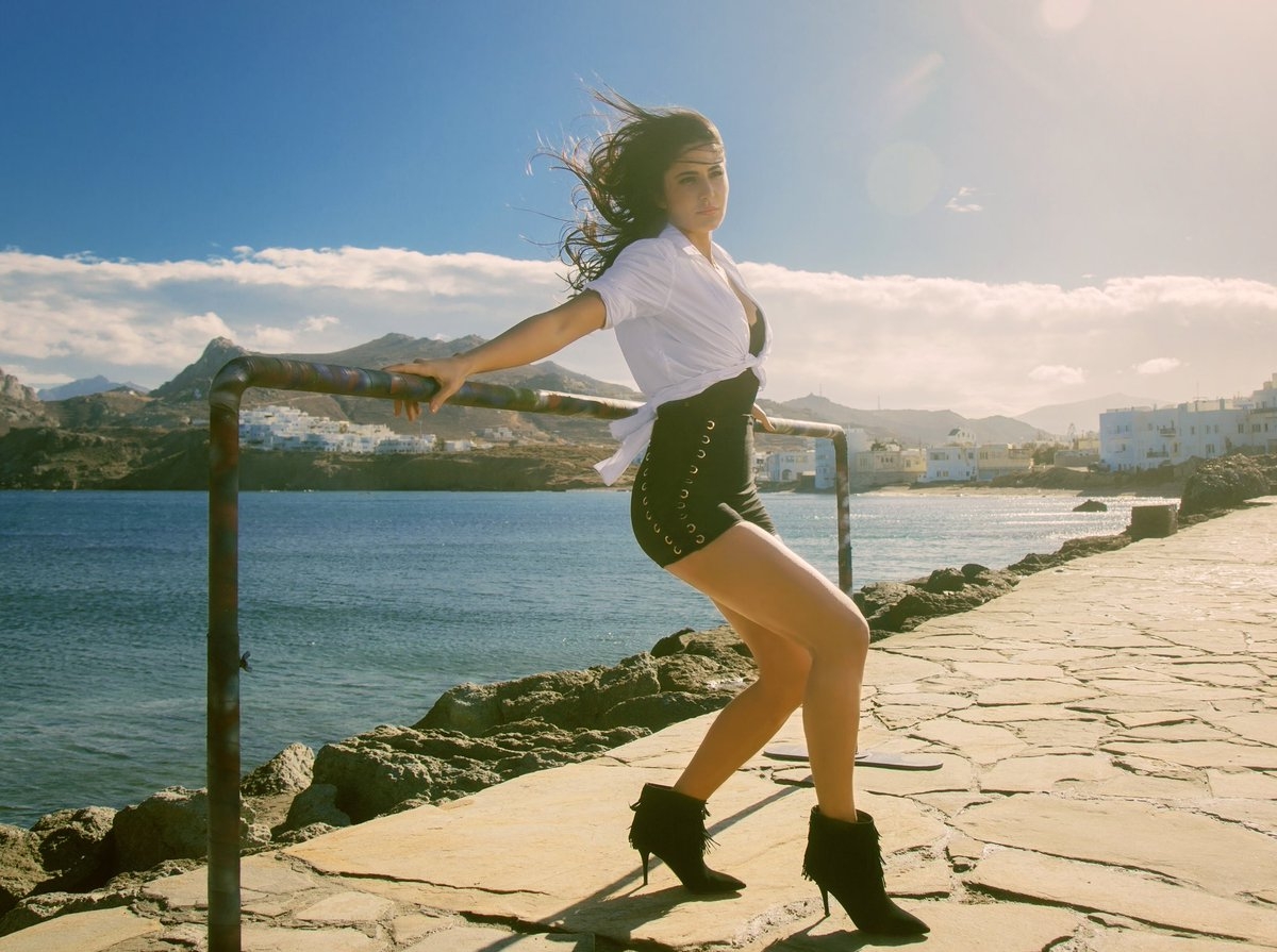 Zoya AKA Katrina Kaif is determined to slay fans down with her swagger