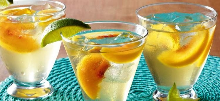 Blonde Peach Vodka Sipper