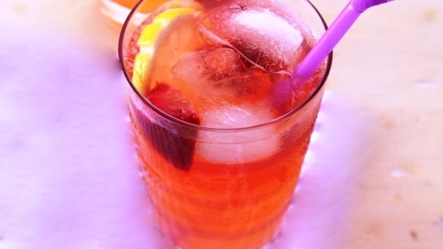 Lemon-Strawberry Punch Frozen
