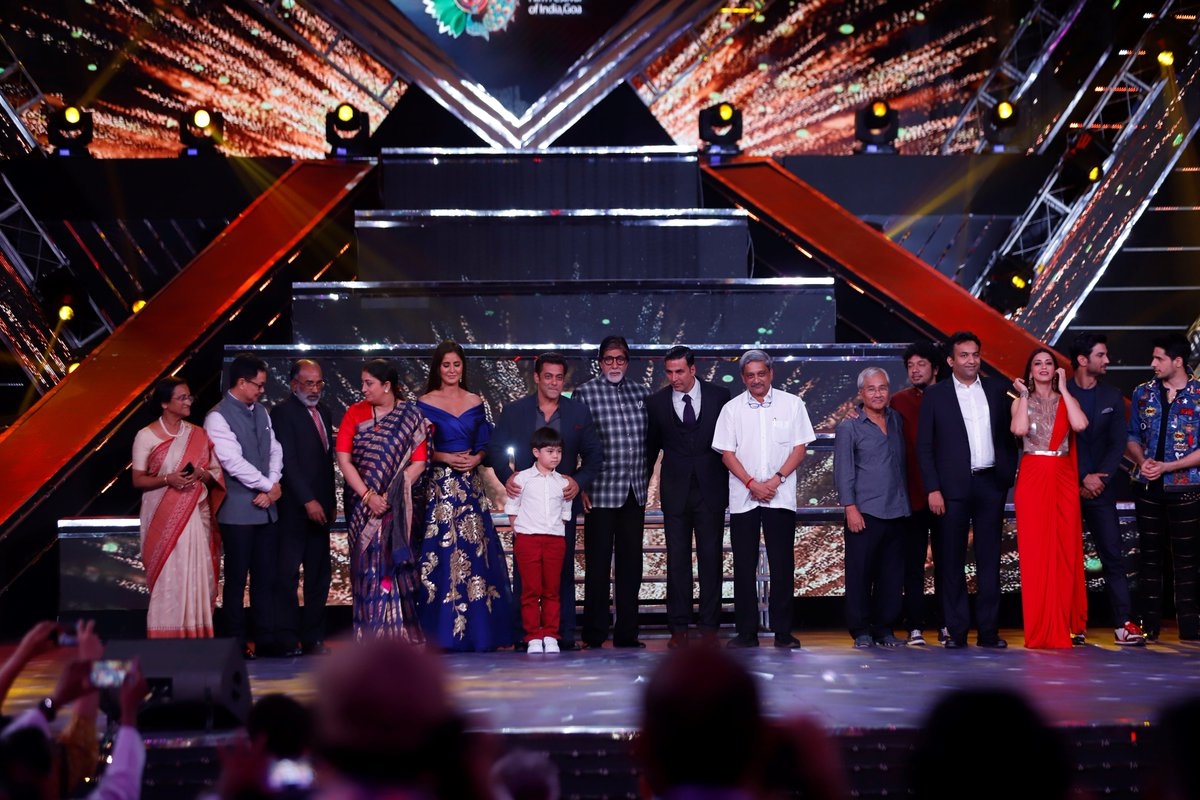 Salman Khan  graced the Closing Ceremony of IFFI 2017 Goa