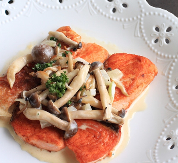 Foil Wrapped Fish And Mushrooms