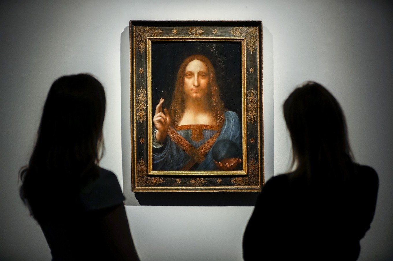  Saudi prince revealed as buyer of $450mn Da Vinci painting 