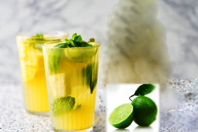 Pineapple Vodka Lemonade