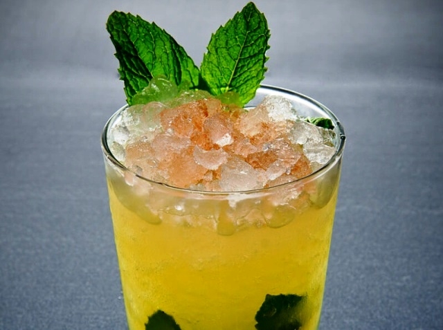 Mint Bourbon julep