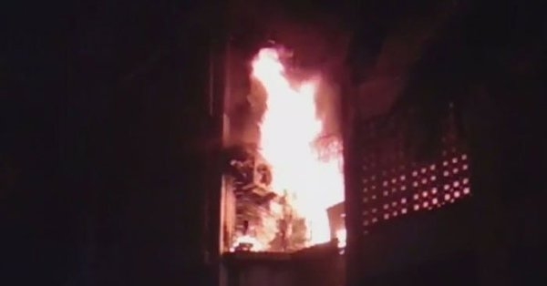  Four killed in Mumbai building blaze 