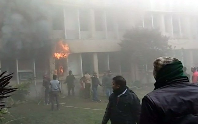  Fire breaks out in UP medical college 
