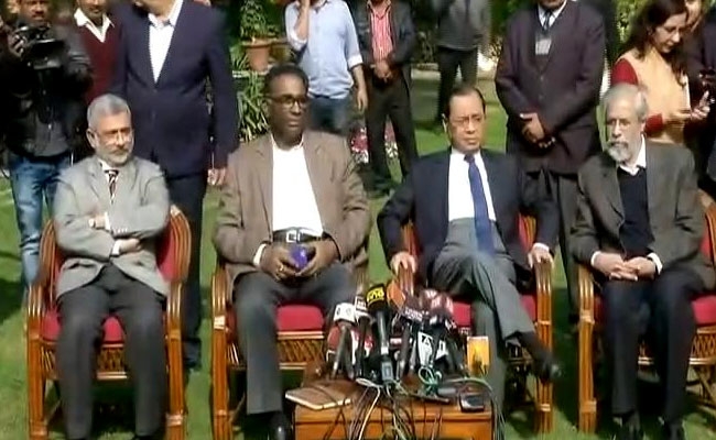 Democracy at stake, things not in order: Four Supreme Court Judges at Press Conference