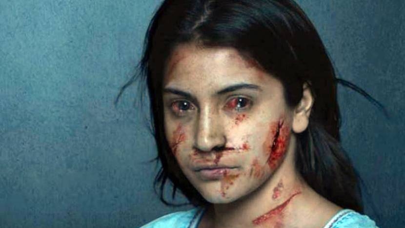 Ready to scare with Anushka! Enjoy Holi with pari!