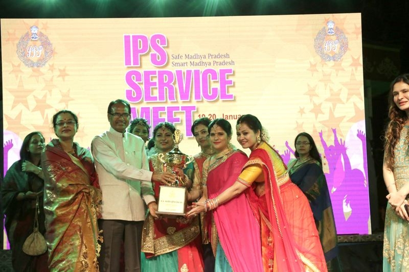 Colourful Cultural Evening of IPS Service Meet