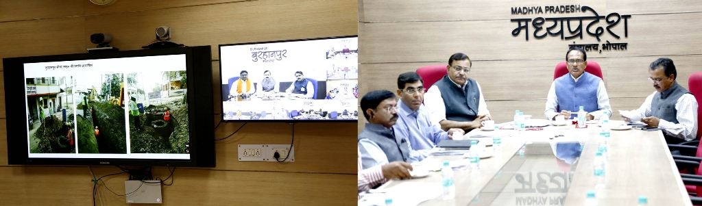 Urban Bodies should pay attention to restoration work: CM Chouhan