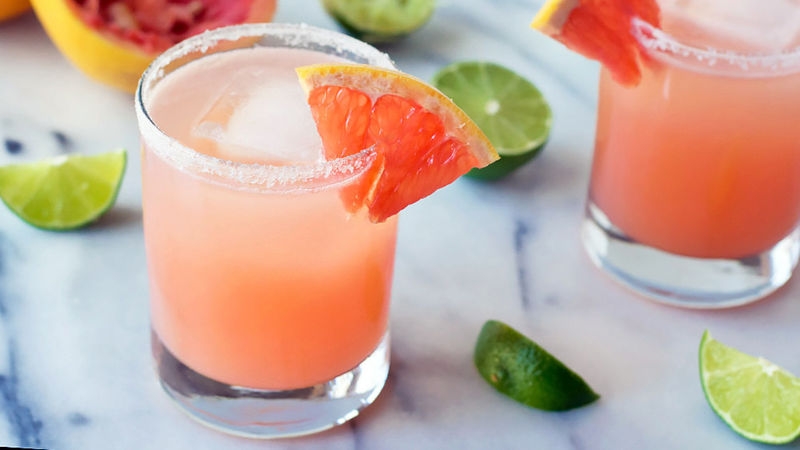 Fizzy Grapefruit Margarita