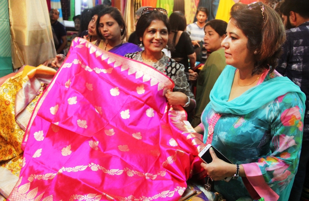  “Silk India 2018”, a Unique Silk Exhibition Started at Community Hall, Ravishankar Nagar, Bhopal