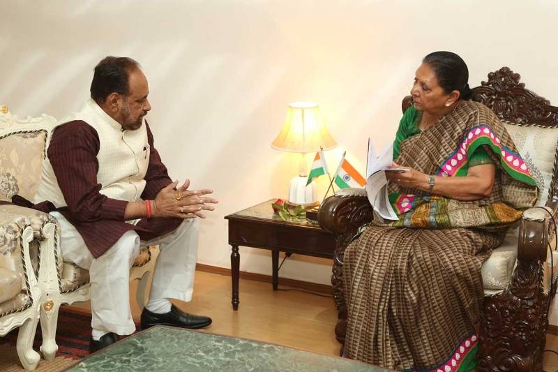 Rural Development Minister Bhargav meets Governor Smt. Patel