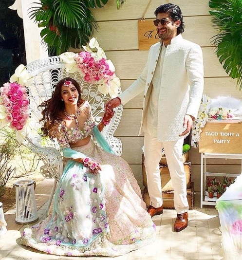 Antara and Mohit Marwah's Wedding Woven with Stardom of Celluloid Ke Sitare All in Glitter and Shimmer !!