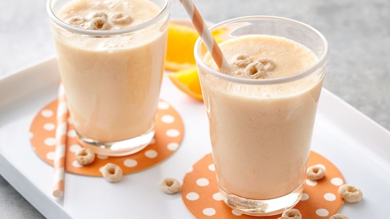 Orange Crème and Cereal Smoothies