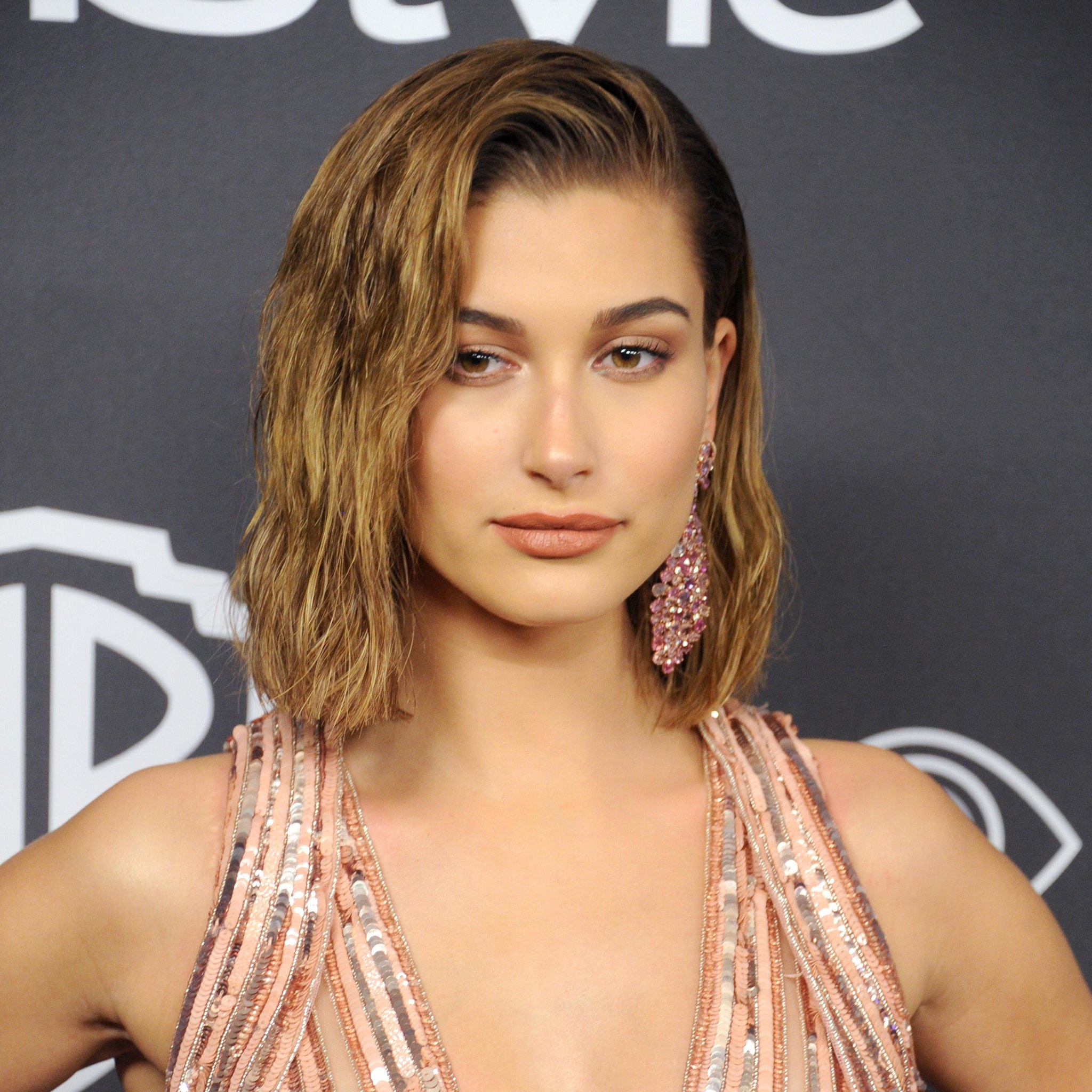  Hailey Baldwin obsessed about tattoos 
