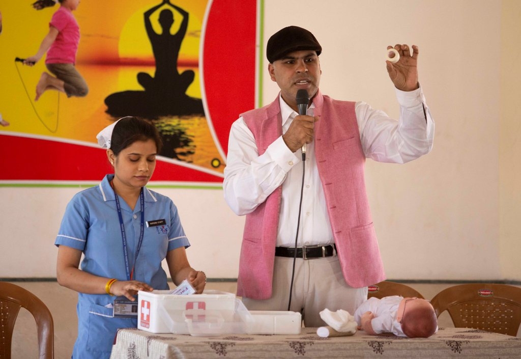 Teachers took ‘Vaccination Class’ on World Immunization Week at Saint Joseph School
