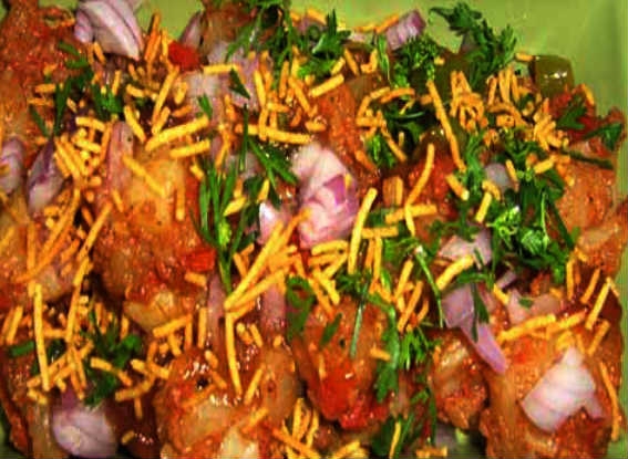 Aloo Paneer Chaat