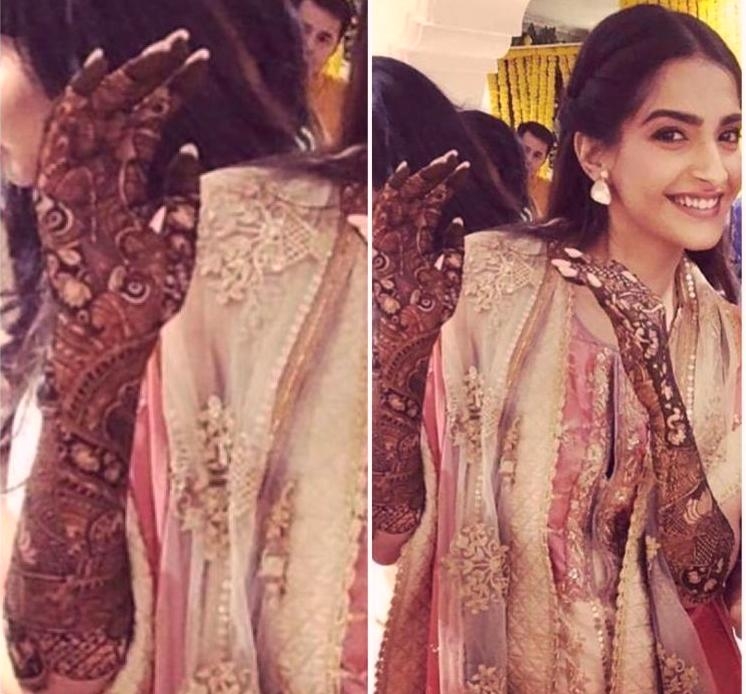 Kapoor Sisters were seen together in a frame at Sonam's Mehndi 