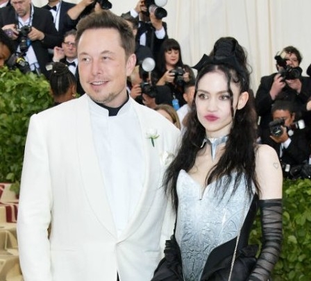 Elon Musk and Grimes quietly dating !!!!