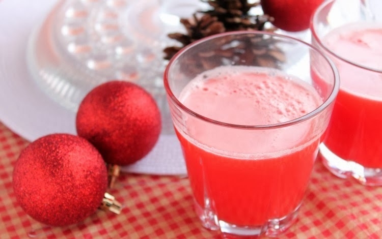 Crimson Christmas Punch