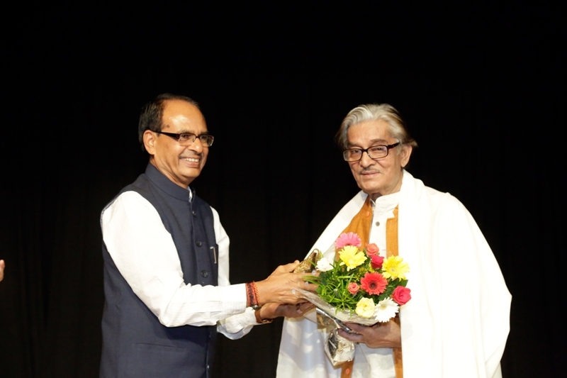 Efforts being made to promote rural art and culture: CM Chouhan