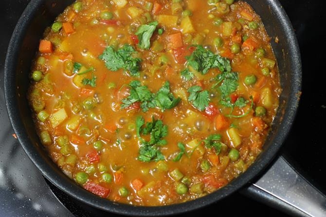 Mixed Vegetable Curry
