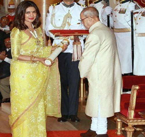 Being an Indian, Priyanka Chopra must apologize to her country in 'Quantico' controversy