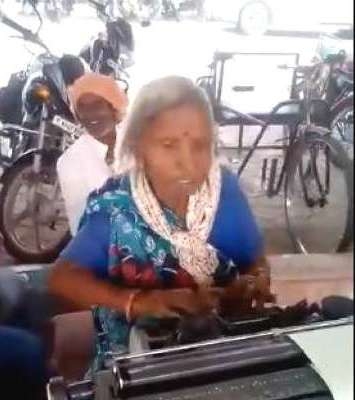 Video of lady from Sehore Madhya Pradesh has gone viral