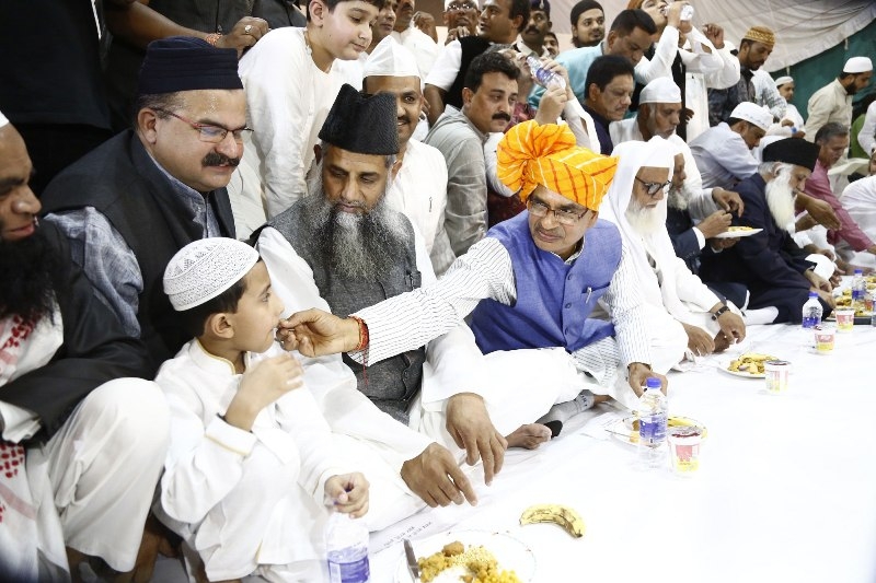 Roza Iftar at CM House