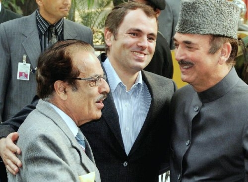 Congress on back foot after Saifuddin Soz and Ghulam Nabi Azad statement on Kashmir