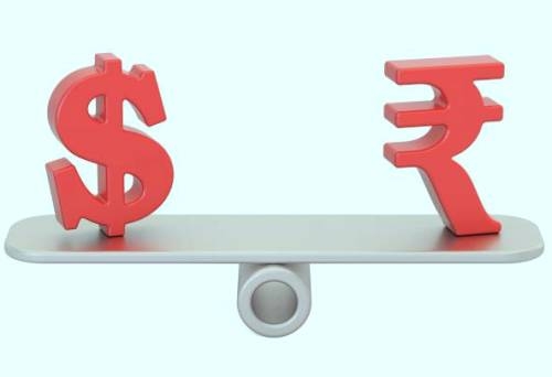 Rupee at historic ‘low level' against US dollar