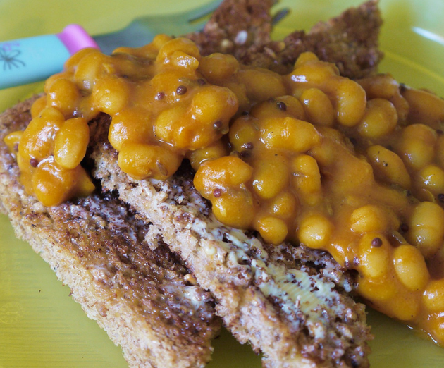 Curried Baked Beans on Toast 
