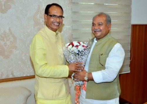 मध्यप्रदेश में भाजपा ने चुनाव के लिए तेज की तैयारियां, मनमोहन और मोदी के कामों की तुलना पर लड़ा जाएगा चुनाव