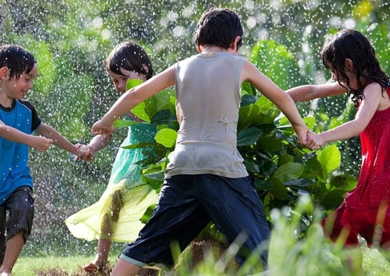 Take special care of children in monsoon