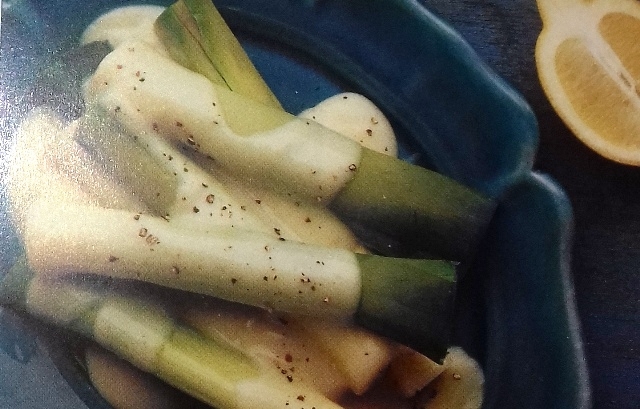 Leeks in Egg and Lemon Sauce 