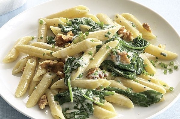 Penne with spinach and Stilton