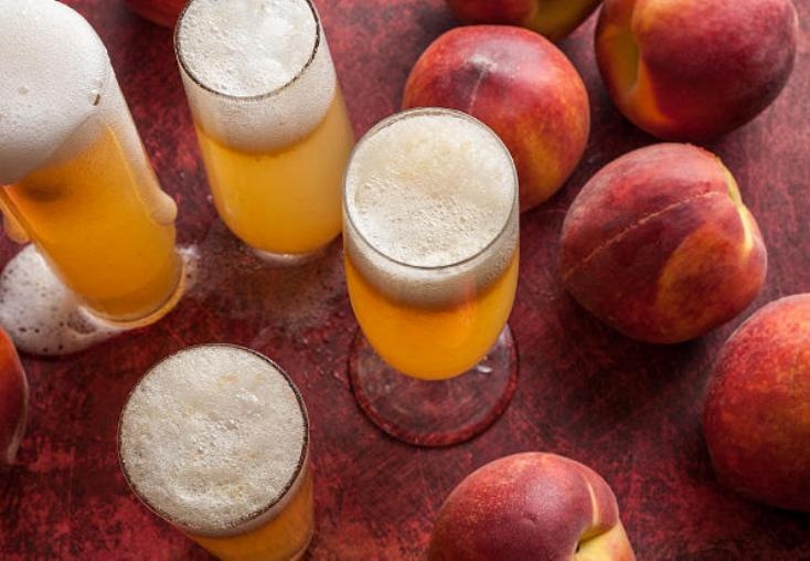 Ginger Ale Bellini
