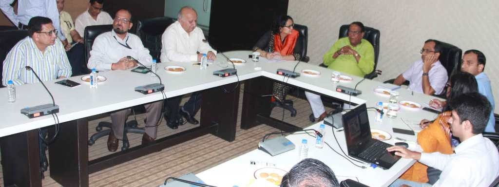Set up Aadhar centres in anganwadis and schools: Science and Technology Minister Gupta