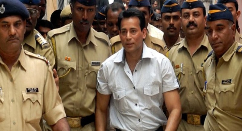 Gangster Abu Salem sends a legal notice to the makers of 'Sanju' movie, demands to apologize