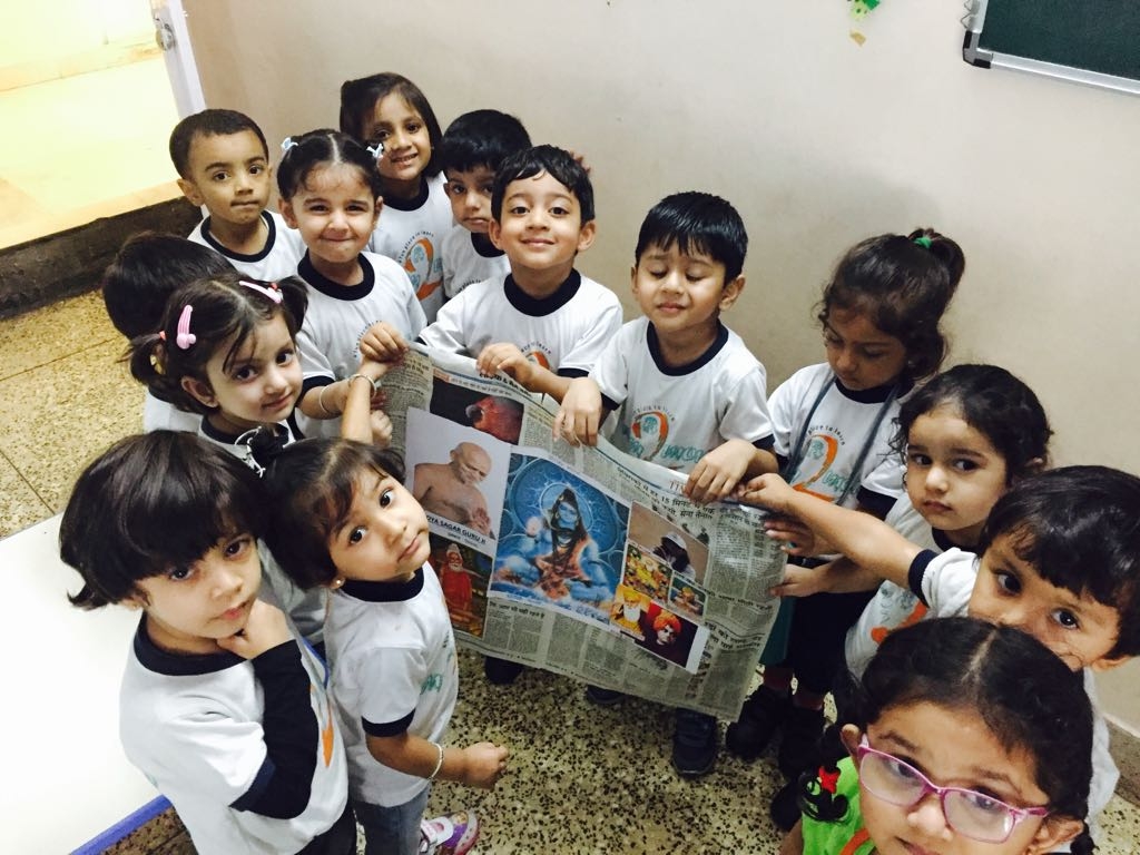 Kids celebrated ‘Gurupurnima’ with teachers at Mom2Mom School 