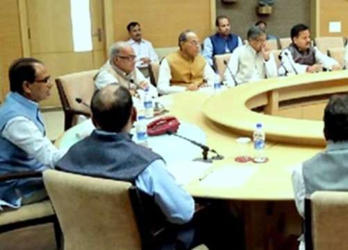 एक दिन में 2 लाख 80 हज़ार युवाओं को रोज़गार का दावा!