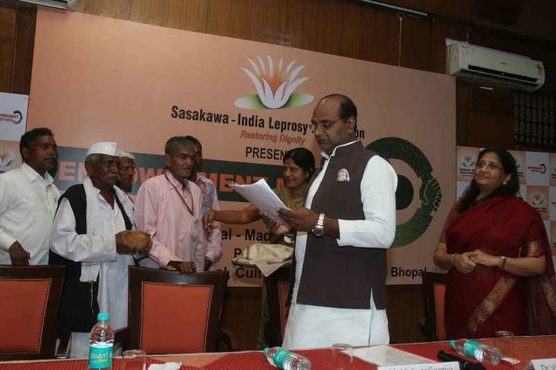 Persons suffering from leprosy to be linked with employment through Cooperative Societies