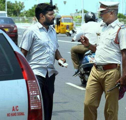 Travelling going to be easy, show driving license, RC and insurance papers by mobile phone