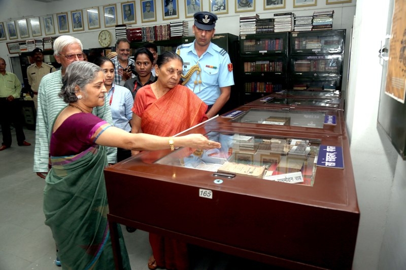 Publish news about good works on priority basis: Governor