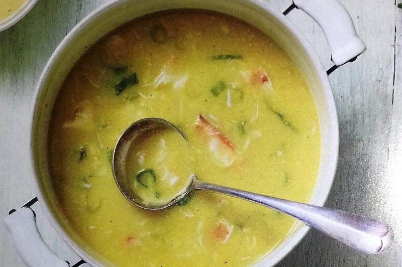 Chinese crab and sweetcorn soup
