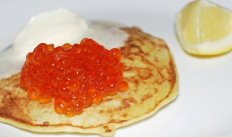 Seafood blini