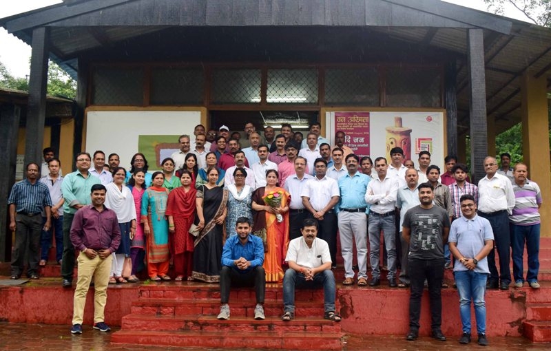 One of the most senior officials of IGRMS, Mrs. Kiranbala Sharma, (Office Superintendent) retired today