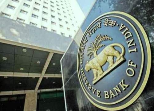 आरबीआई ने फिर दिखाई सख्ती, बैंकों से SWIFT सिस्टम की कमियों को दूर करने कहा